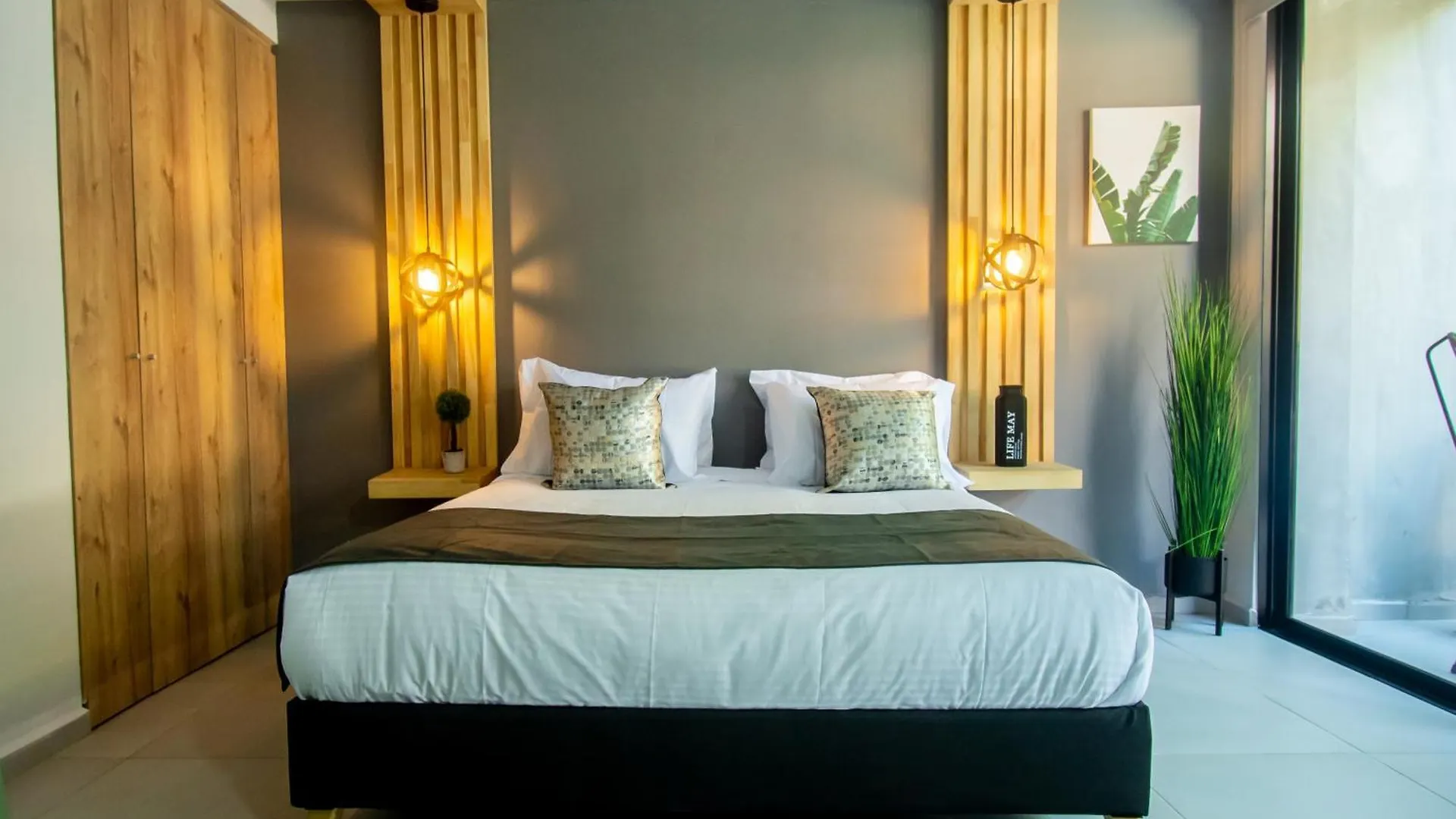 Barcelo Coliving Apartment Medellin