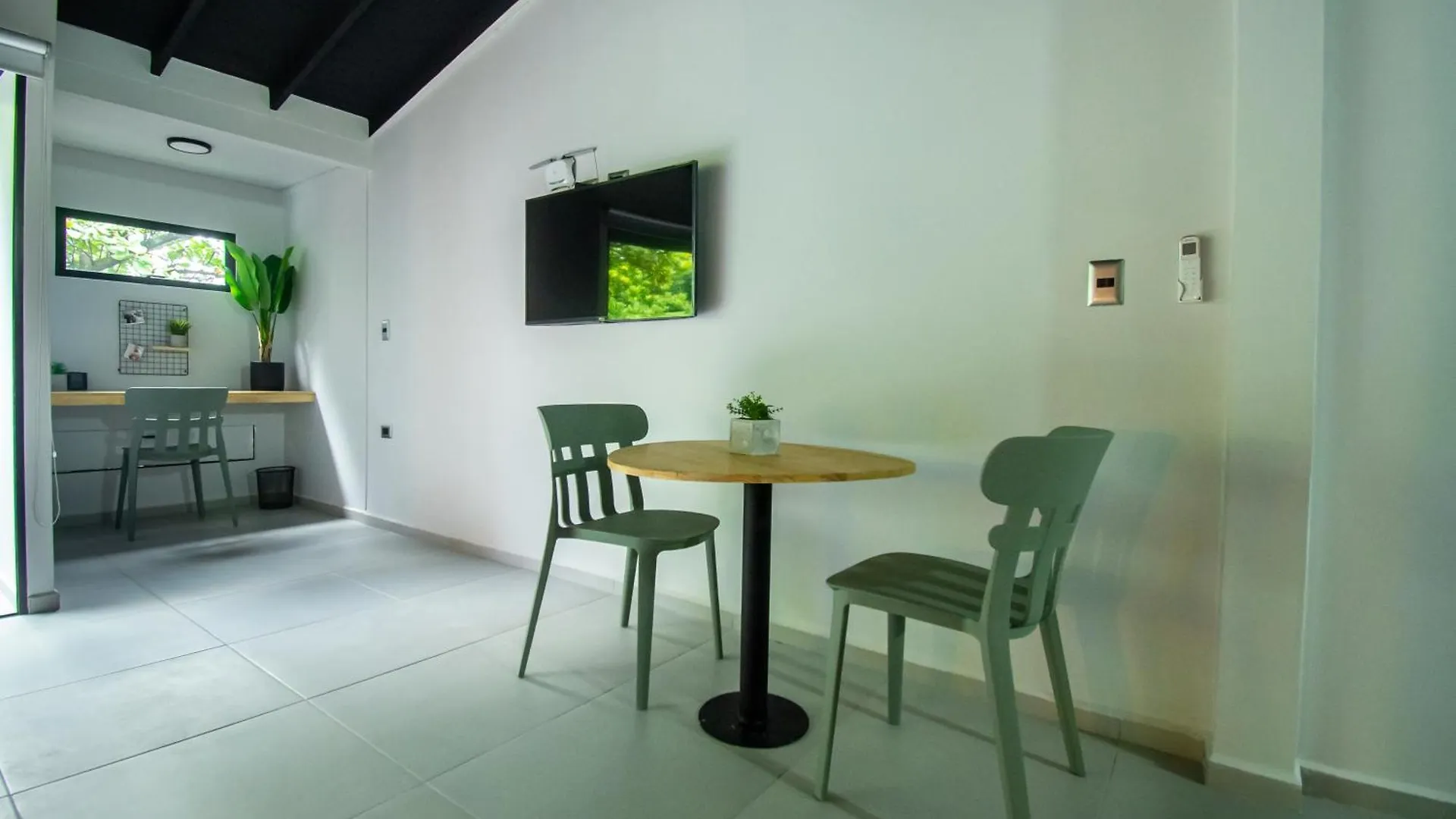 Barcelo Coliving Apartment Medellin 0*,  Colombia