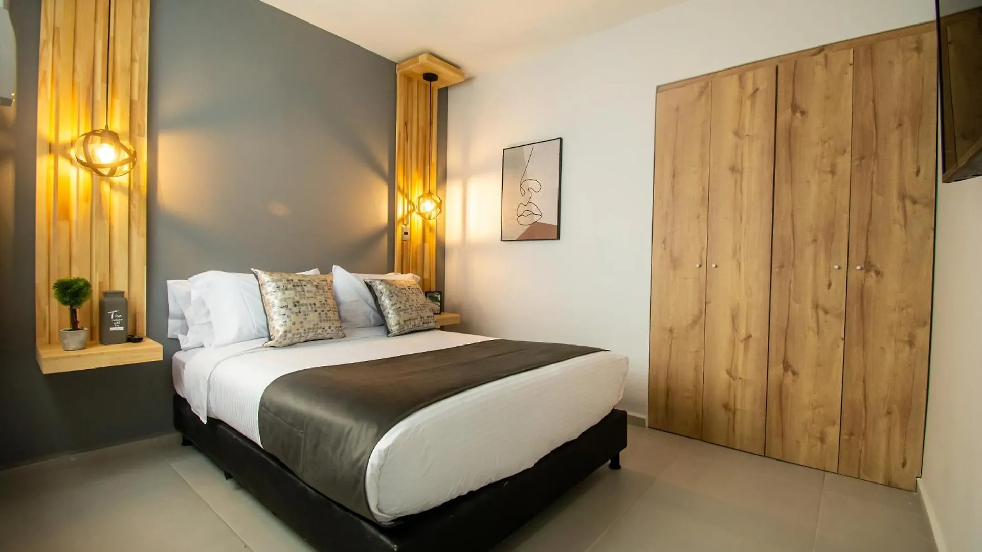 Barcelo Coliving Apartment Medellin