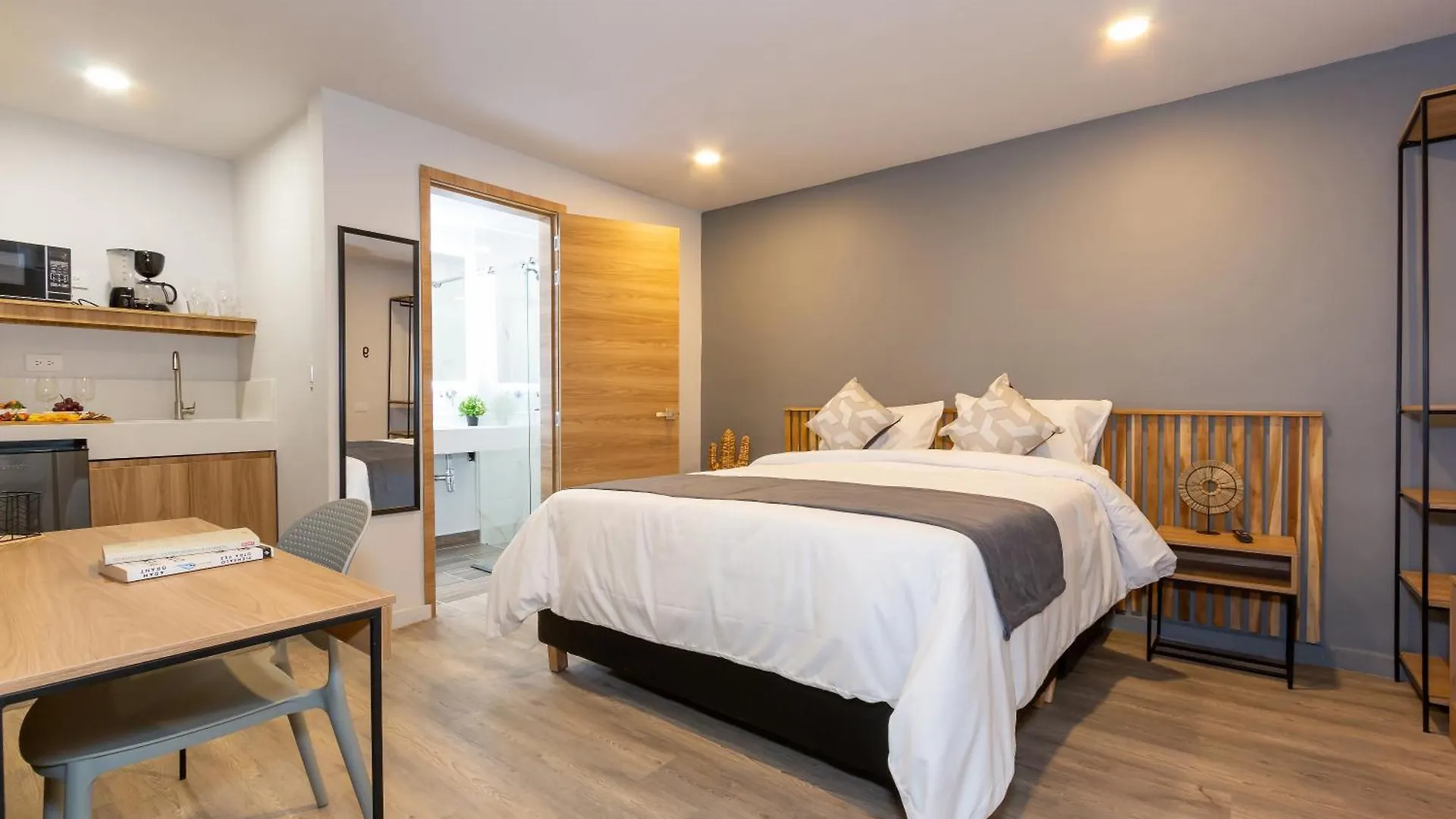 Barcelo Coliving Apartment Medellin 0*,