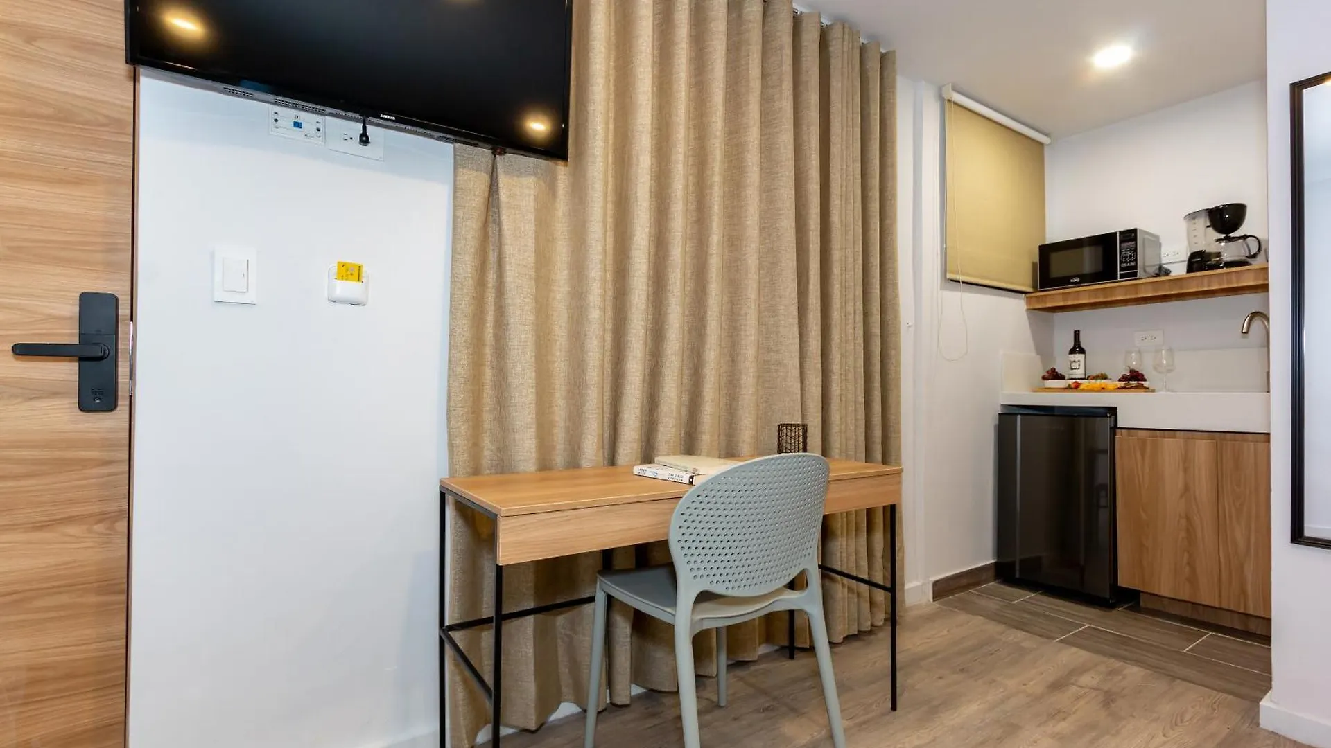 Barcelo Coliving Apartment Medellin 0*,