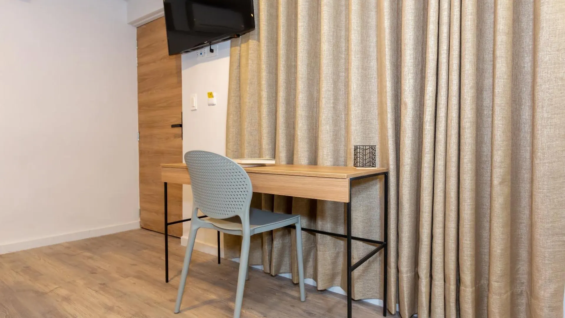 Barcelo Coliving Apartment Medellin
